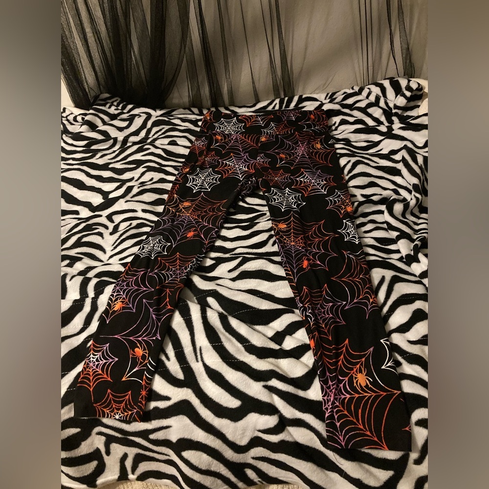 Spider Web Leggings
